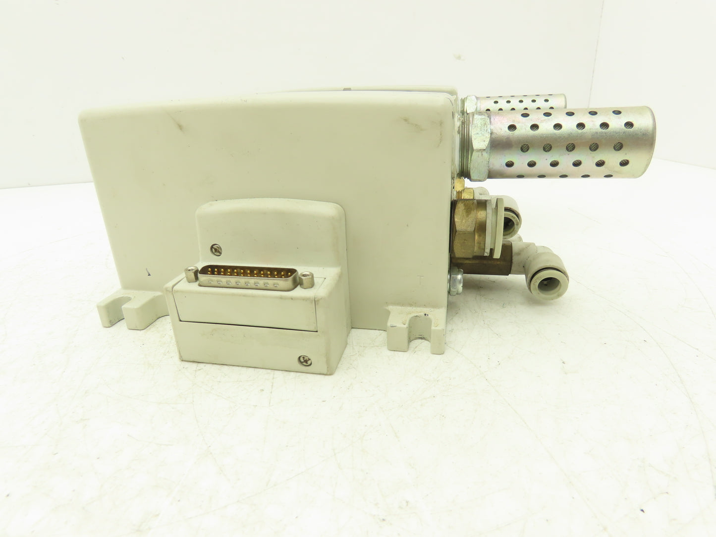 SMC VQ4301-5W VQ4101 Pneumatic Solenoid Valve 4-Station Manifold 24V w/3 Valves