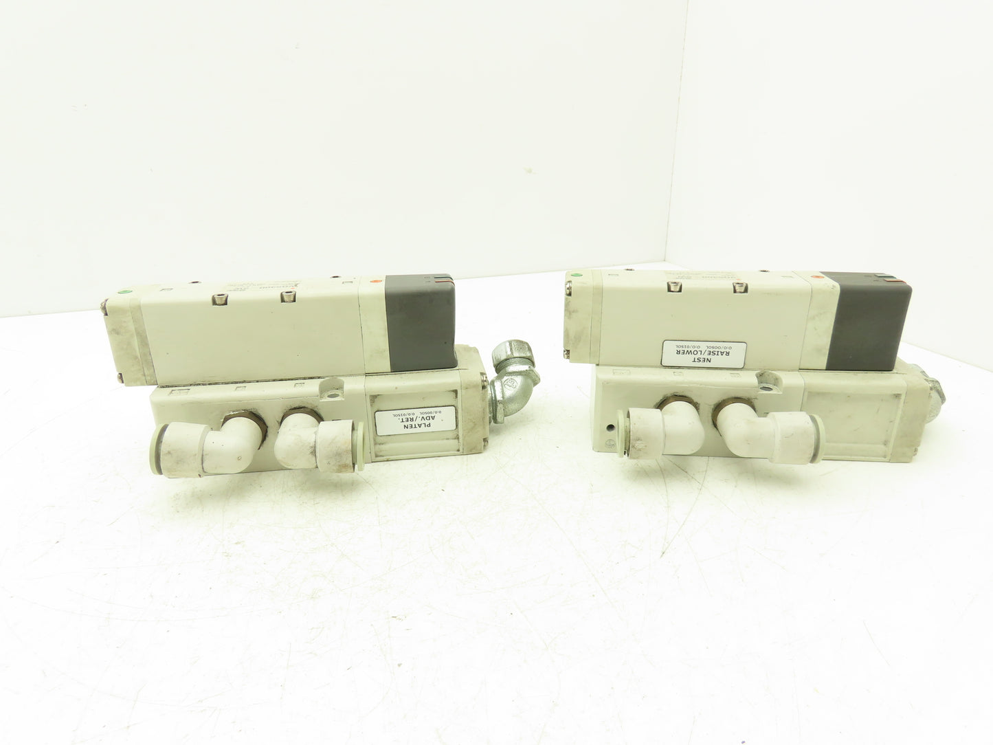 SMC VQ5300-5W Pneumatic Solenoid Valve Single Station Manifold 24VDC  Lot of 2