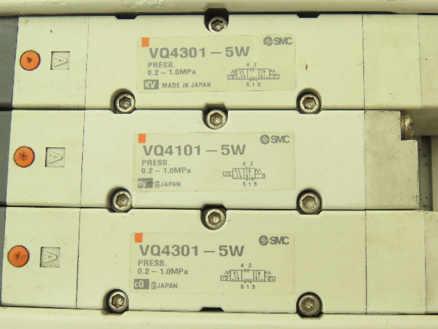 SMC VQ4101/4301-5W Pneumatic Solenoid Valve 3-Station Manifold 24VDC D-Sub