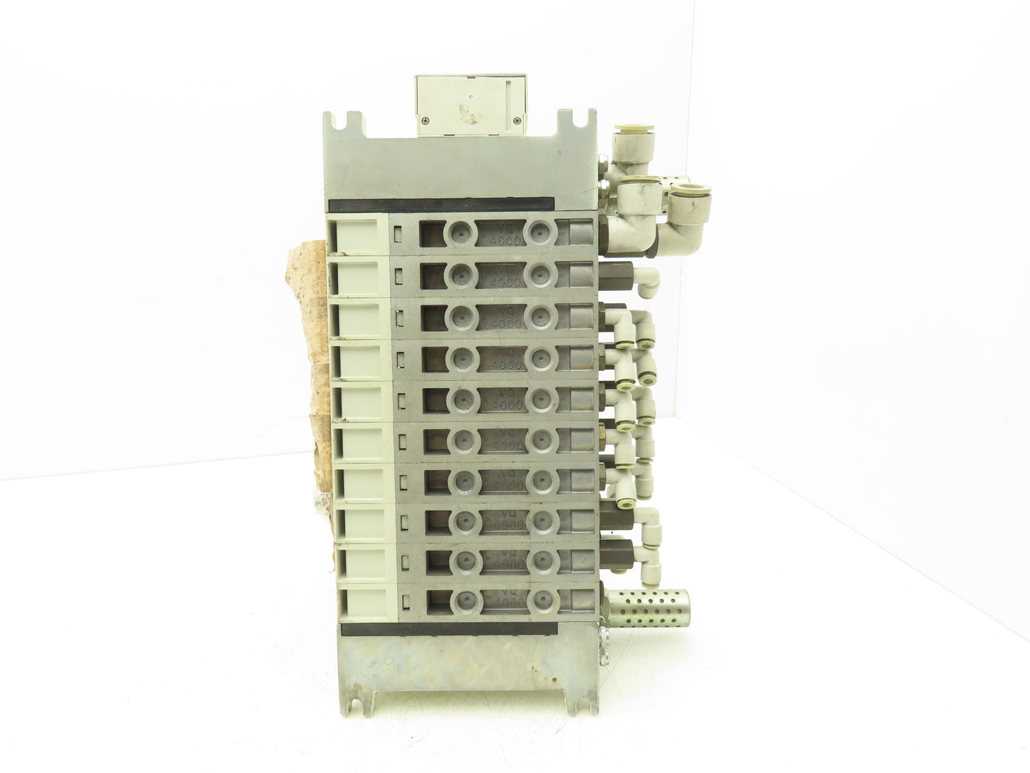 SMC VV5Q41-10 Pneumatic 10-Station Plug-In Solenoid Valve Manifold D-Sub VQ4000