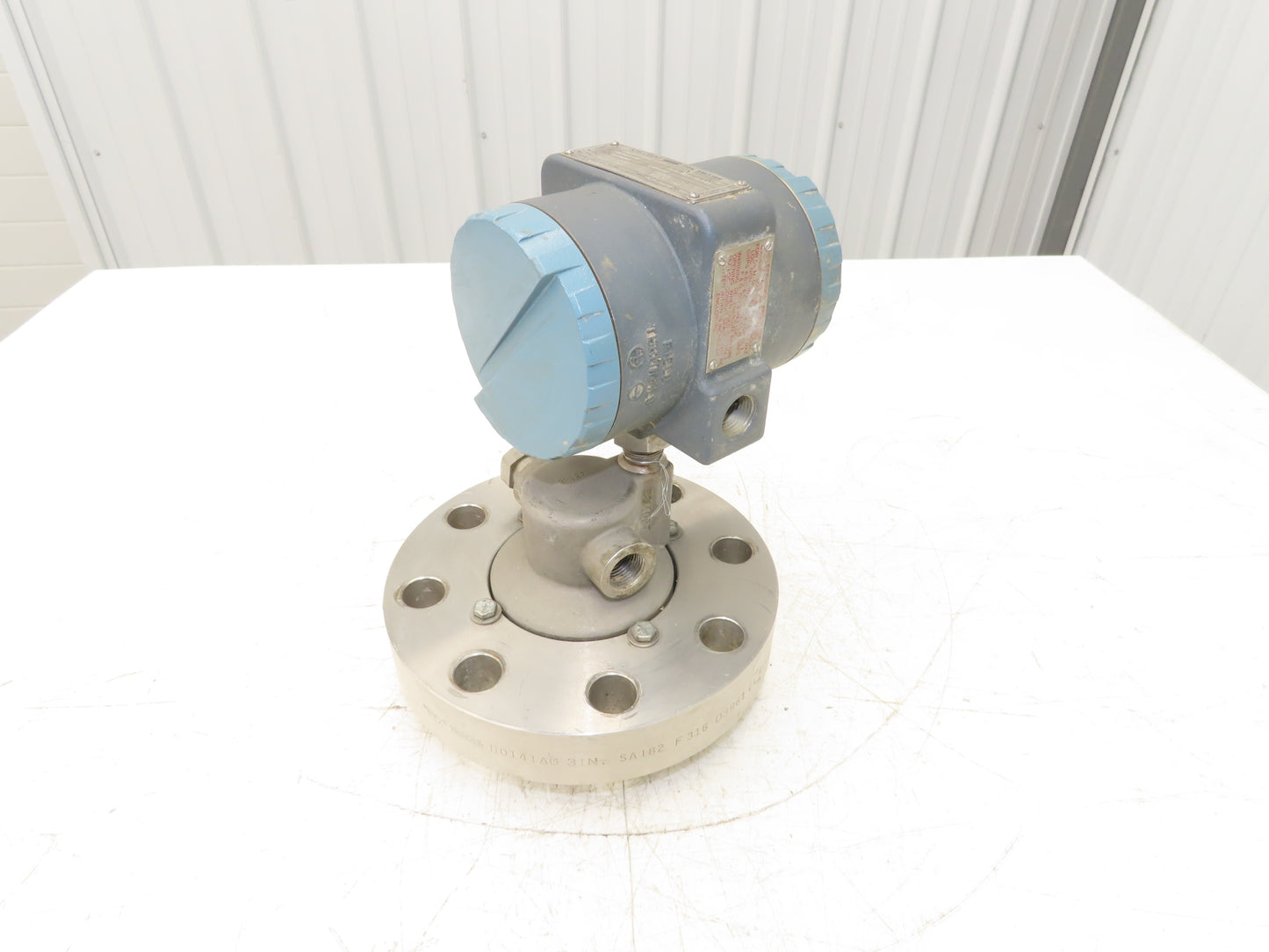 Foxboro 827DF-DS1NMSA1 Electronic Pressure Transmitter 12.5-42VDC 0-72" H2O
