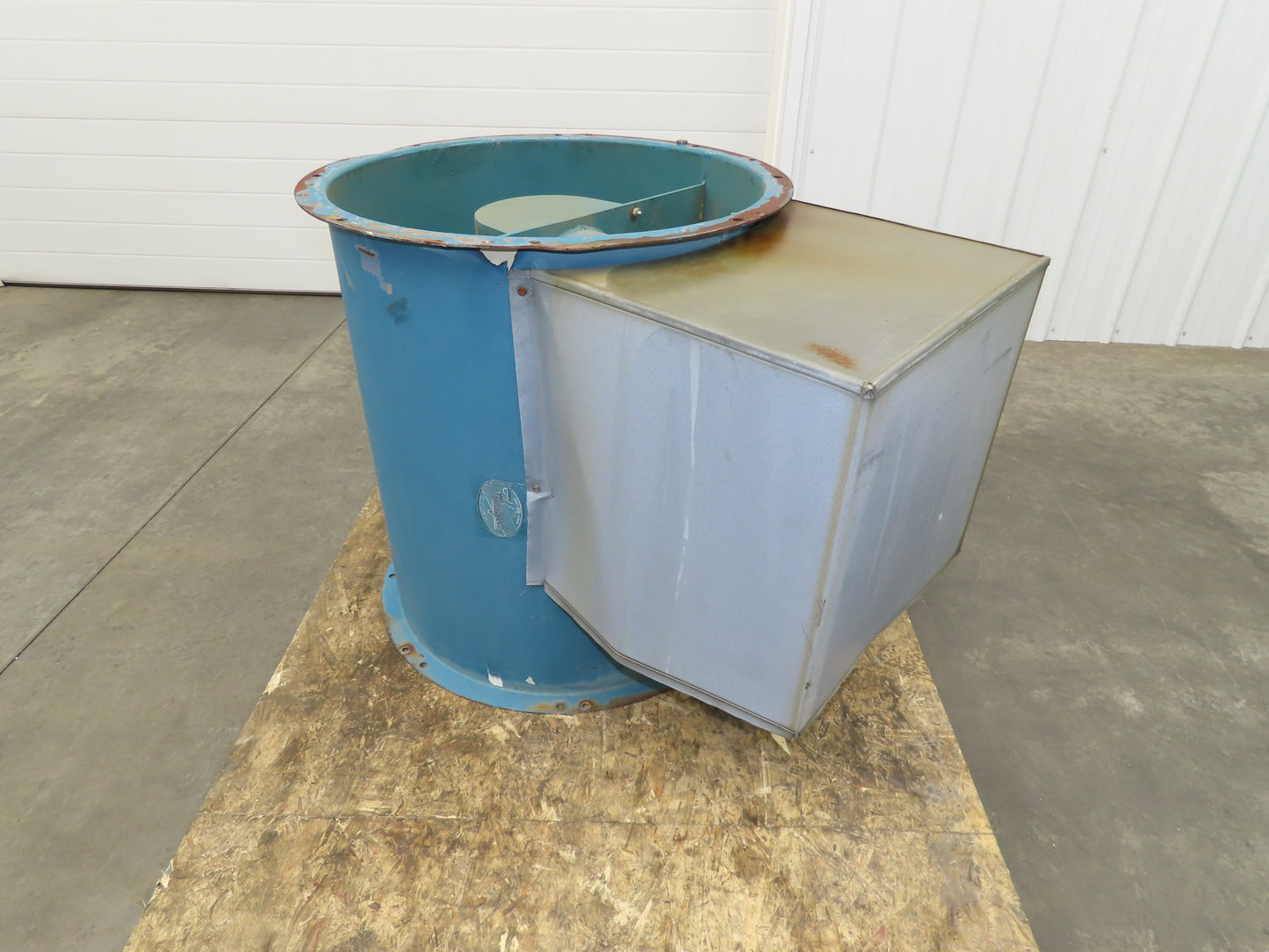 Hartzell 31B-24-900 Tubeaxial Fan 24" Belt Drive 3/4 Hp Motor 208-230/460V