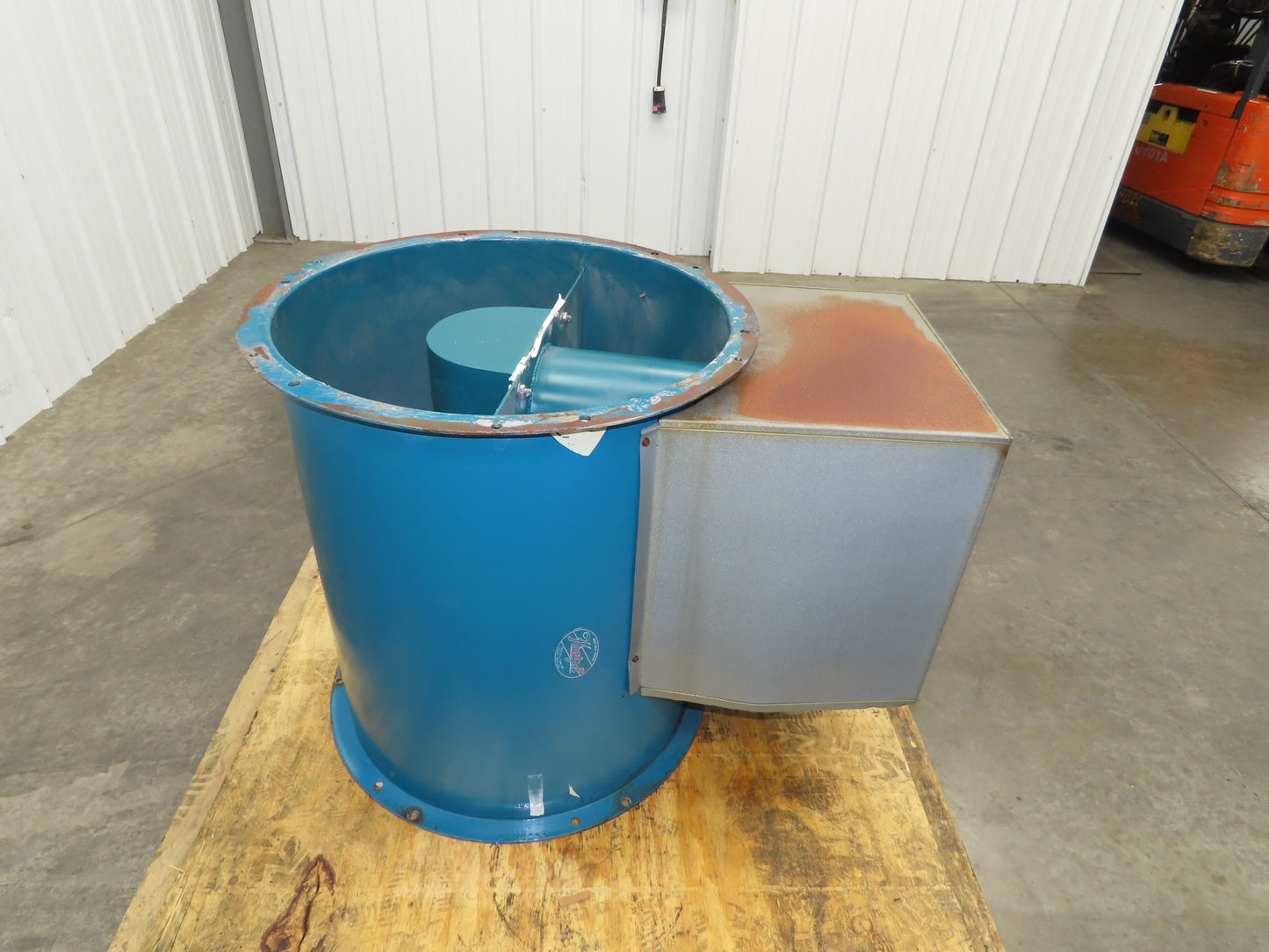 Hartzell 31B-24-900 Tubeaxial Fan 24" Belt Drive 3/4 Hp Motor 208-230/460V