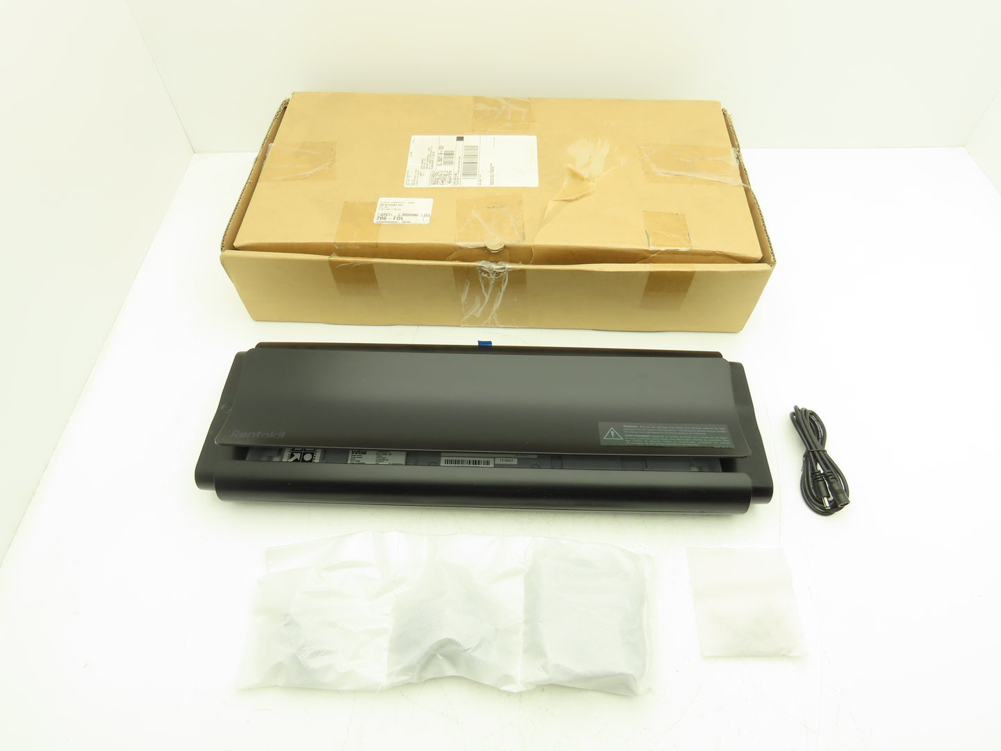 Rentokil 30565 Flying Insect Trap Ultraviolet Pest Control Lumina Slim Black