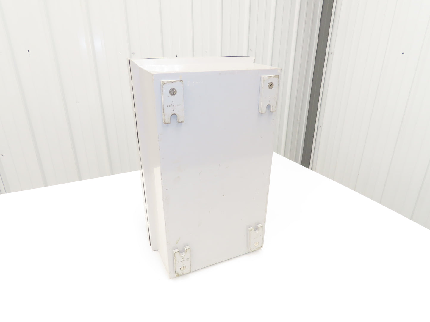 Eaton Cutler Hammer DH361FCK Fusible Disconnect Switch Non-Metallic 30A 600V 3P