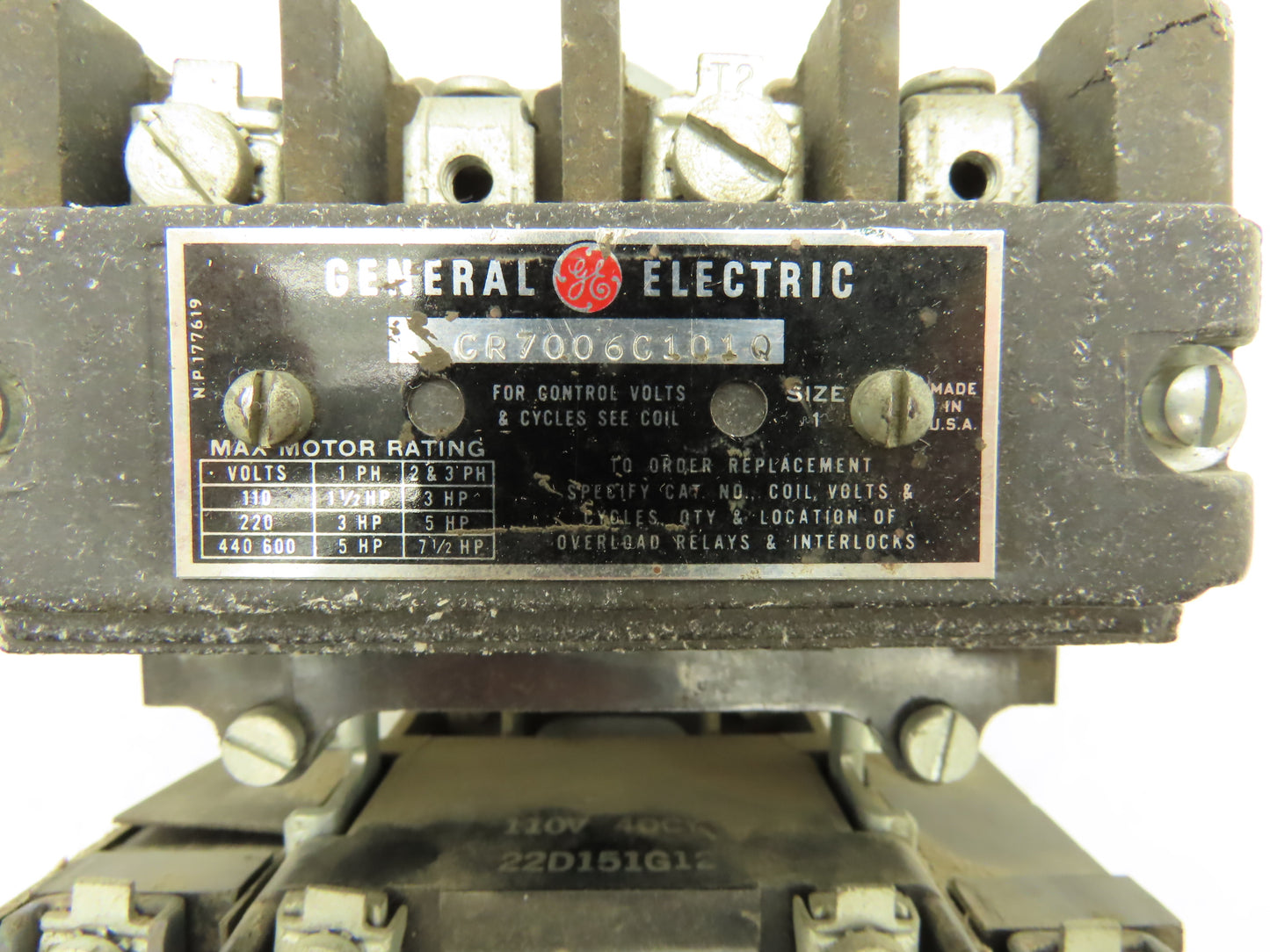 General Electric CR7006C101Q AC Motor Starter 7.5Hp 600VAC 110V Coil 3Ph