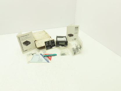 Omega DP2140-P8 Digital Panel Meter Display 120V DP2000 Omegarometer