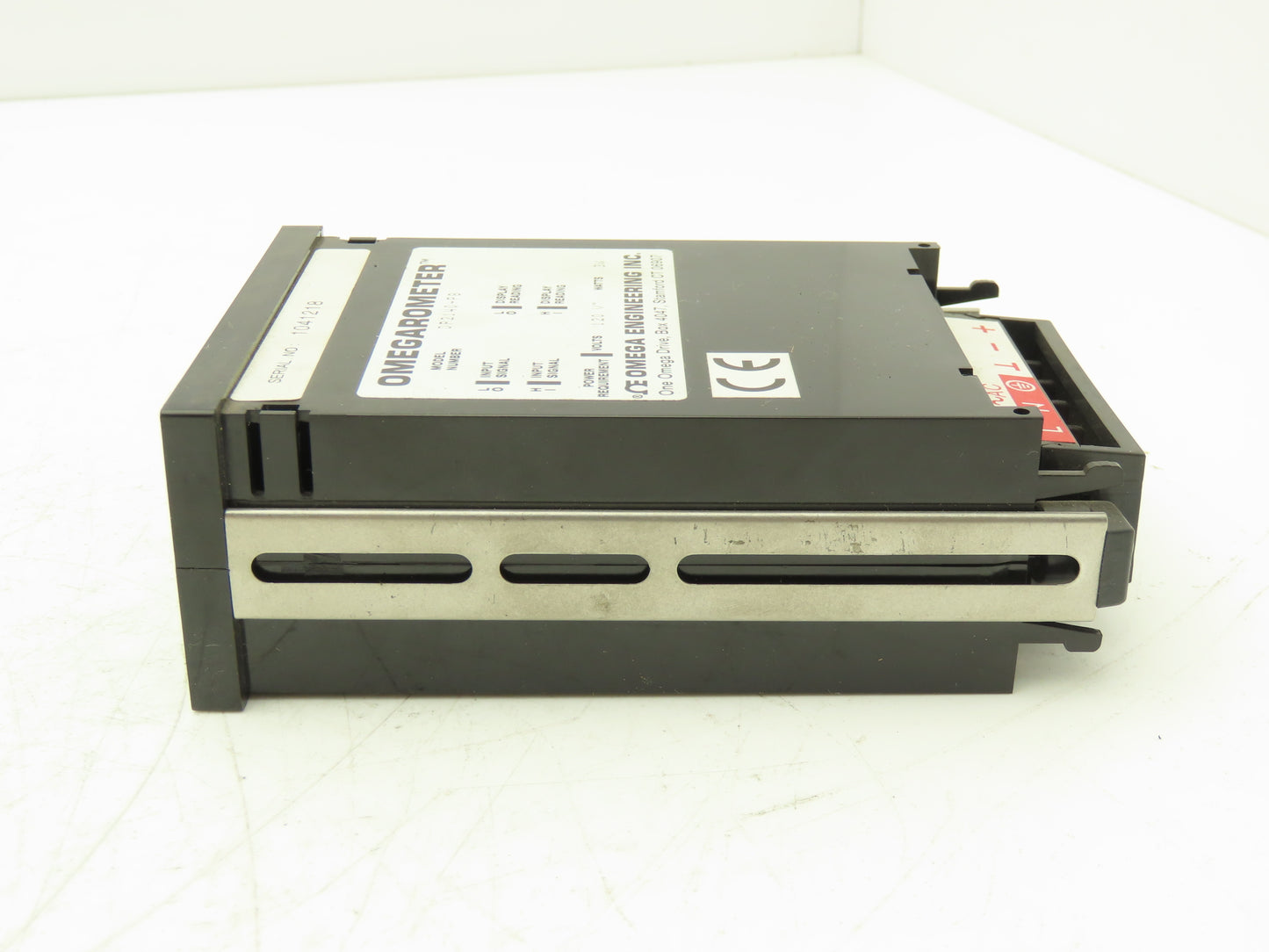 Omega DP2140-P8 Digital Panel Meter Display 120V DP2000 Omegarometer