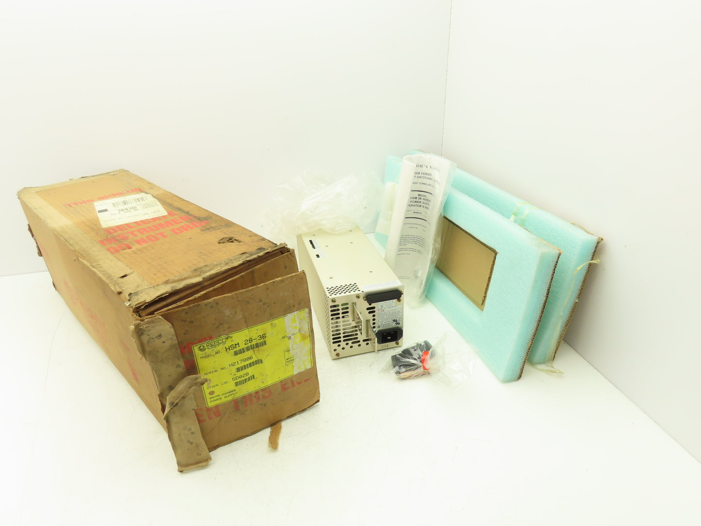 Kepco HSM 28-36 DC Power Supply 28V 36A 1000W Output 120/240V 1PH Input