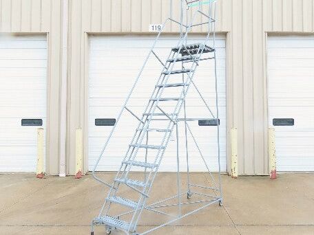 Cotterman Metal Rolling Ladder 12-Step 10'H Platform 24x7"Tread 162"H 32"W 450Lb