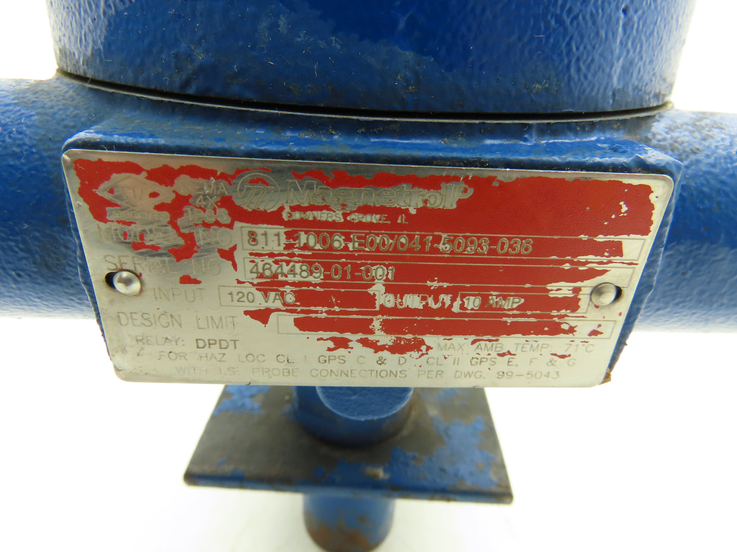 Magnetrol 811-1006-E00/041-5093-036 Level Controller 120VAC No Probe