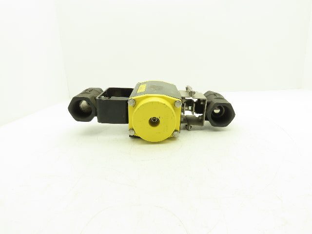 Conbraco Compac Torque Pneumatic Actuator 1-1/2" NPT Black Double Ball Valve