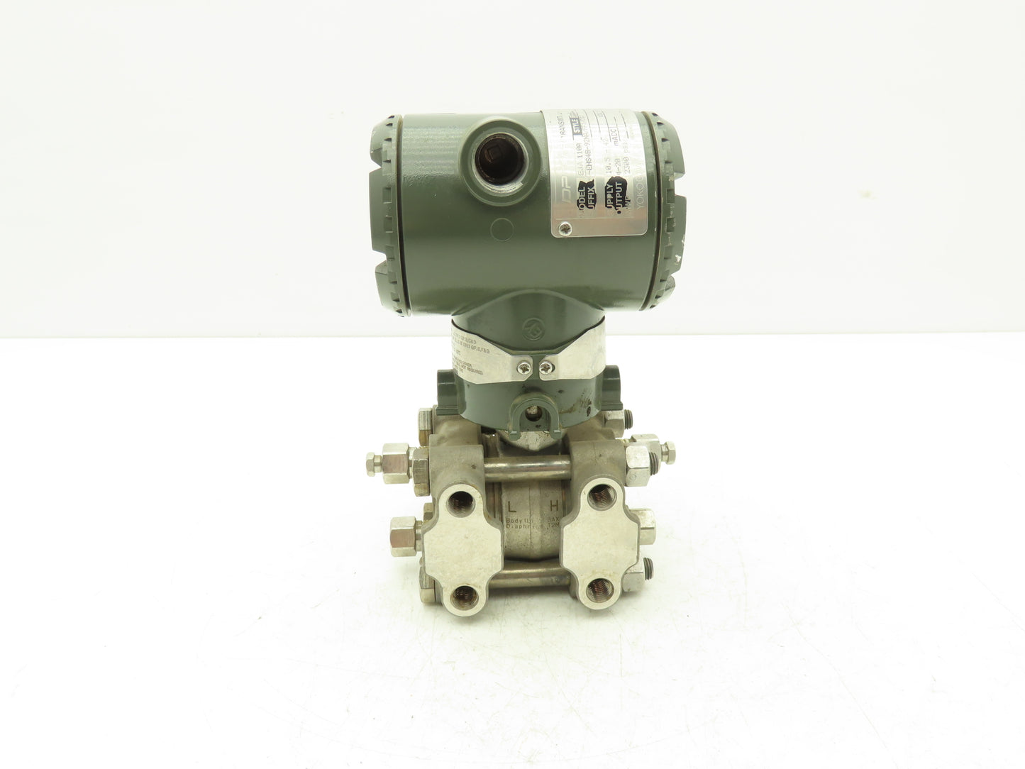 Yokogawa EJA110A-EHS4B-92NA/FF1/D1 DPharp Pressure Transmitter 2300psi 24VDC