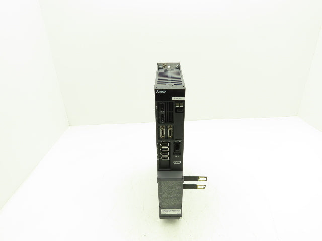 Mitsubishi MDS-D-V2-8080 Servo Amplifier Drive 230VAC In 155VAC 3PH 0-240Hz Out