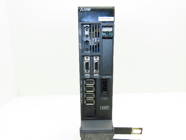 Mitsubishi MDS-D-V2-8080 Servo Amplifier Drive 230VAC In 155VAC 3PH 0-240Hz Out