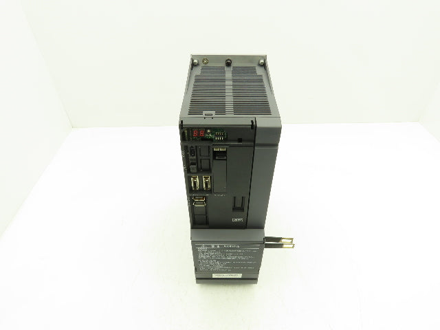 Mitsubishi MDS-D-SP-200 Spindle Drive Unit 15kW 230VAC In 155VAC 3PH 0-833Hz Out