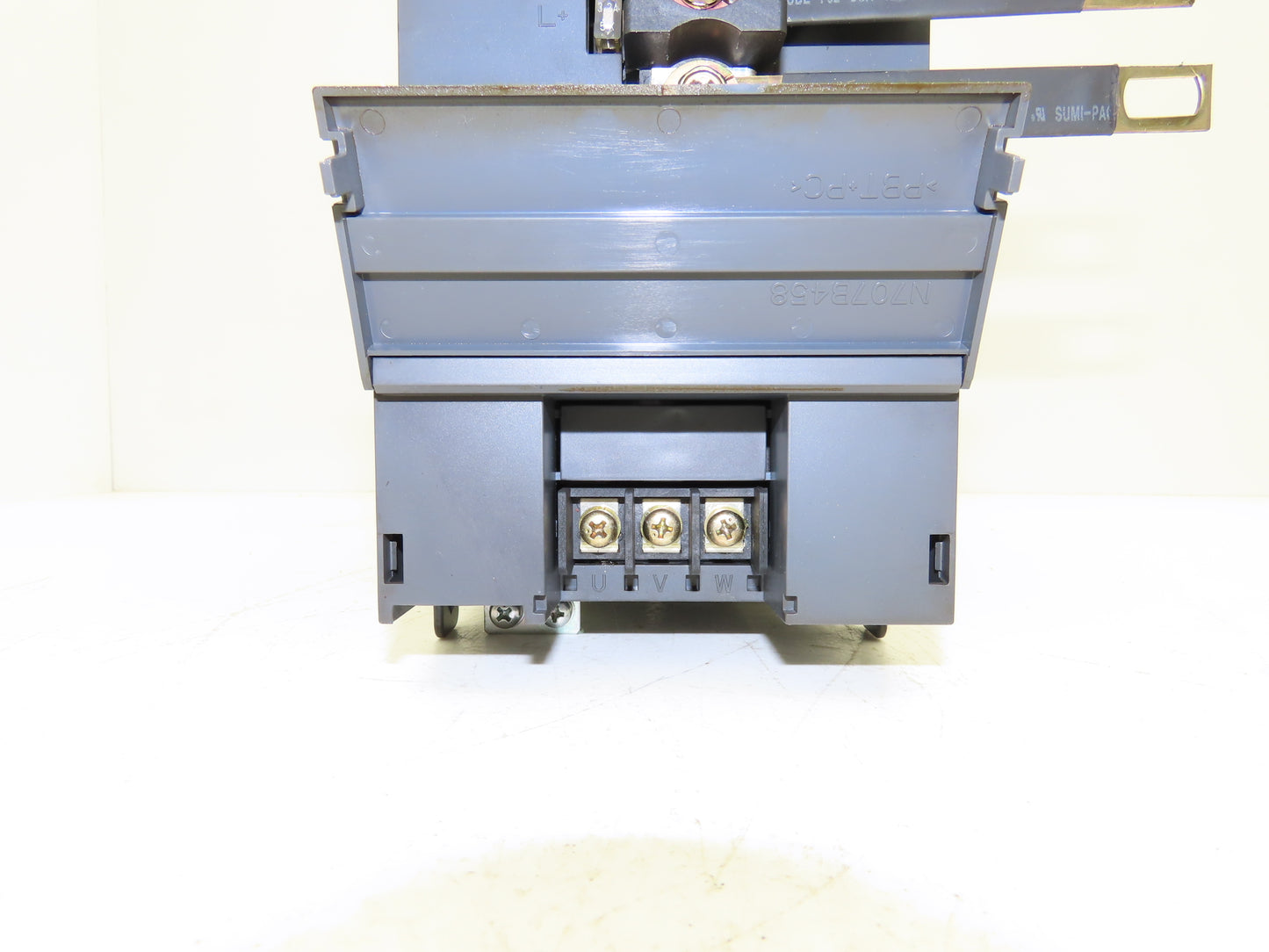 Mitsubishi MDS-D-SP-200 Spindle Drive Unit 15kW 230VAC In 155VAC 3PH 0-833Hz Out