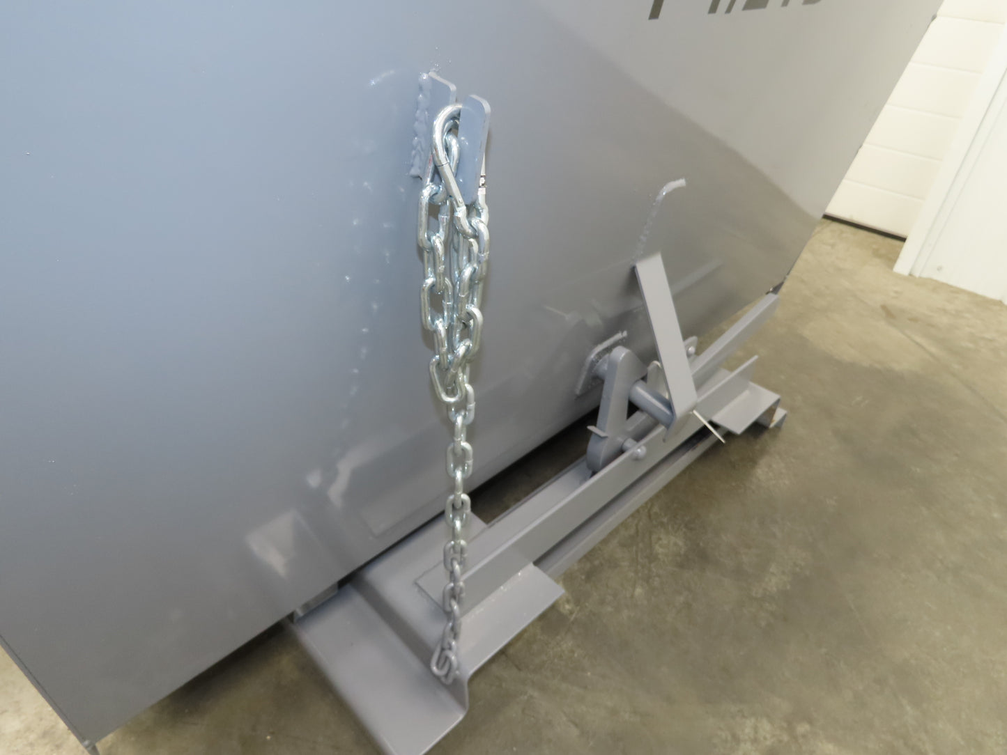 Wright 15055-GRY 1-1/2 YD Self Dumping Hopper 4000lbs Trash Recycle 10 Gauge Bin