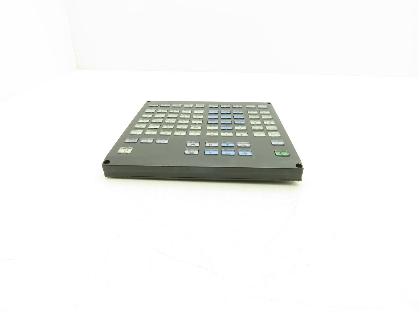 Mitsubishi Electric FCU7-KB041 Operator Station Keyboard 5VDC