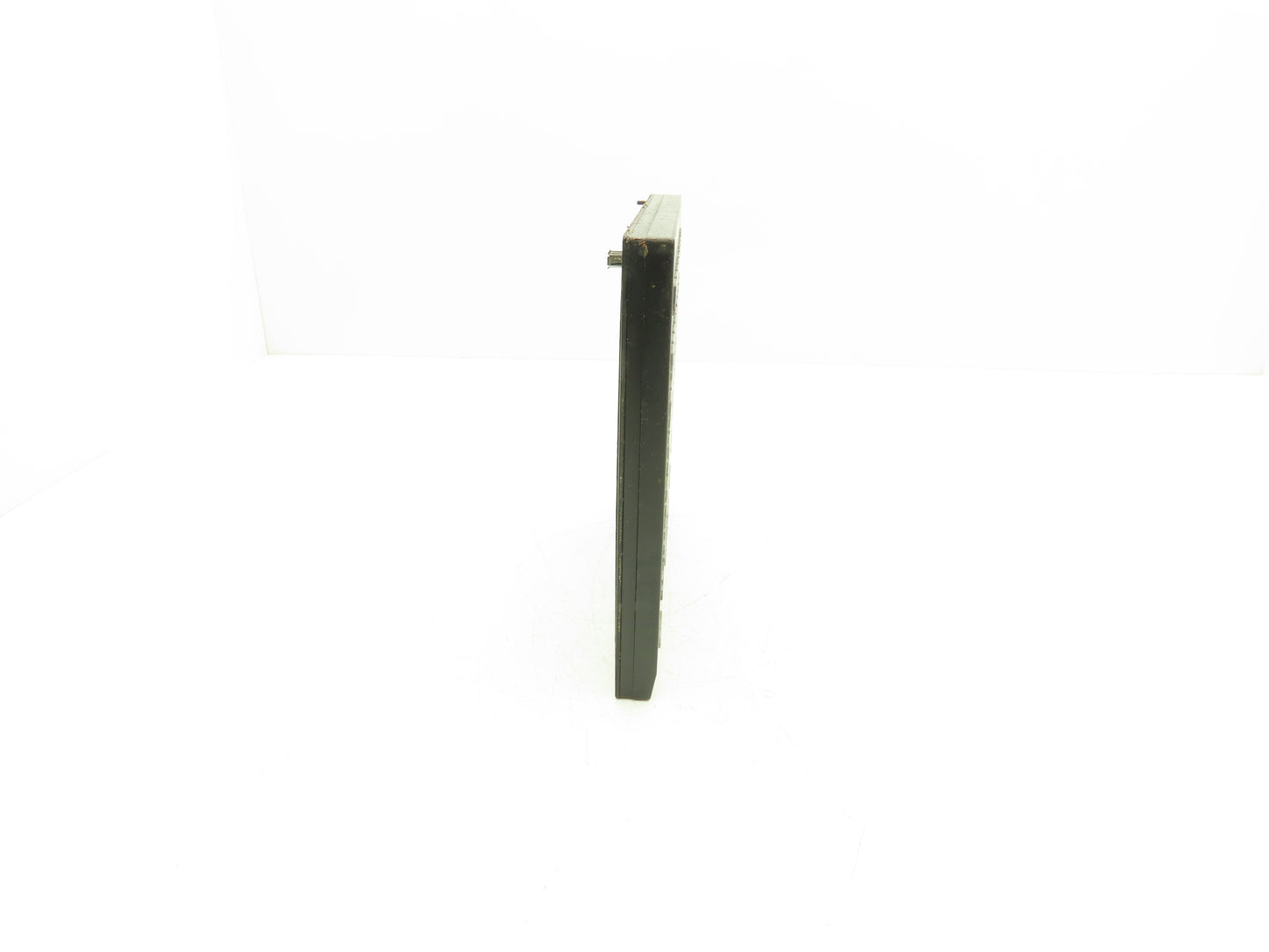 Mitsubishi Electric FCU7-KB041 Operator Station Keyboard 5VDC