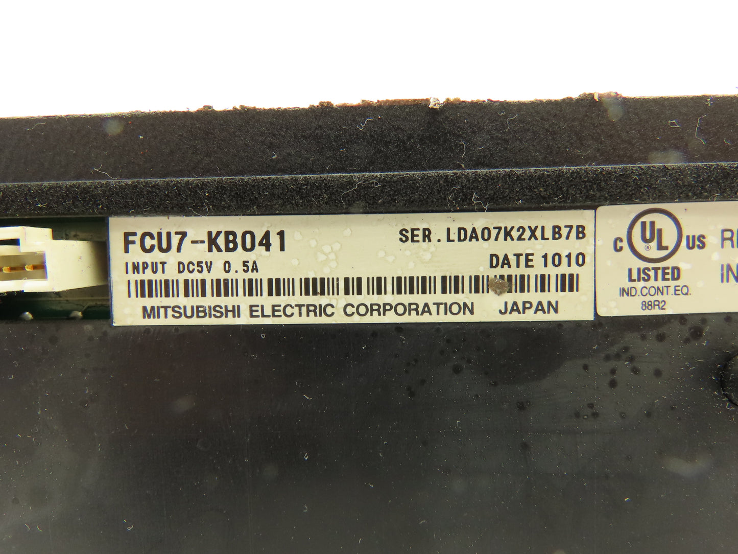 Mitsubishi Electric FCU7-KB041 Operator Station Keyboard 5VDC