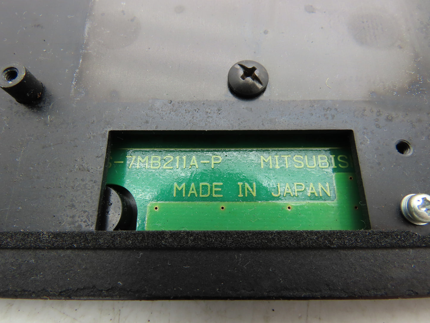 Mitsubishi Electric FCU7-KB041 Operator Station Keyboard 5VDC