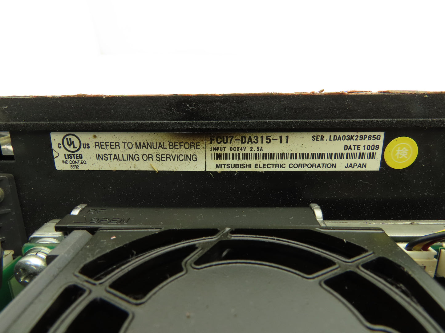 Mitsubishi Electric FCU7-DA315-11 Display Unit CNC Operator Panel LCD 24VDC