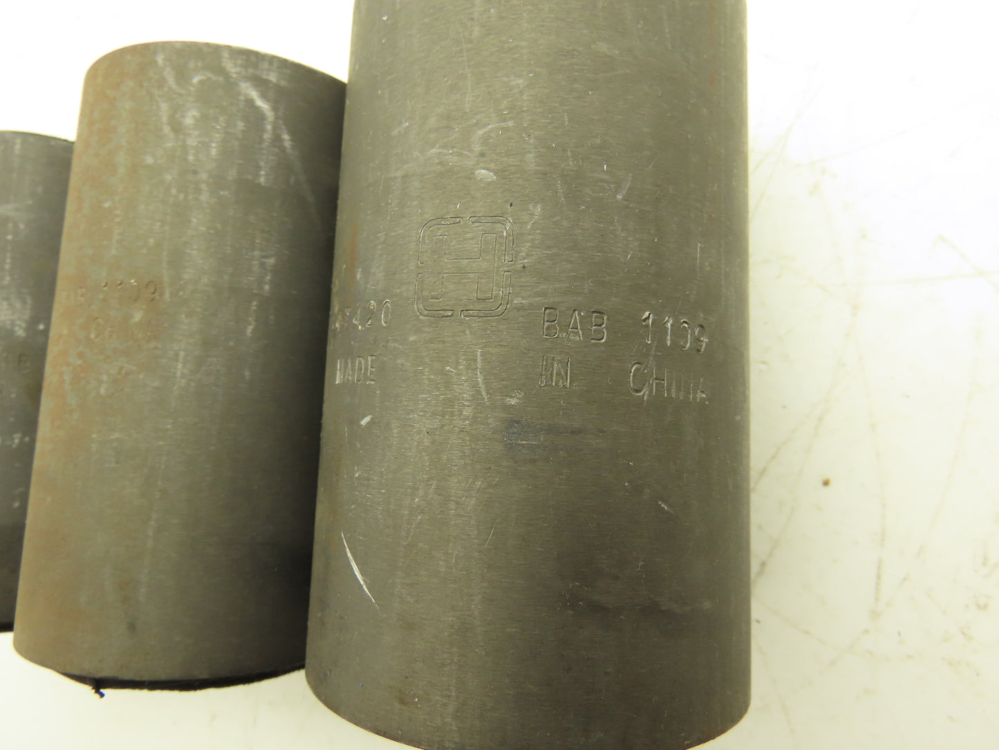 Hendrickson 47420 Equalizer Center Bushing 70mm OD 26mm ID 117mm Length Lot of 7