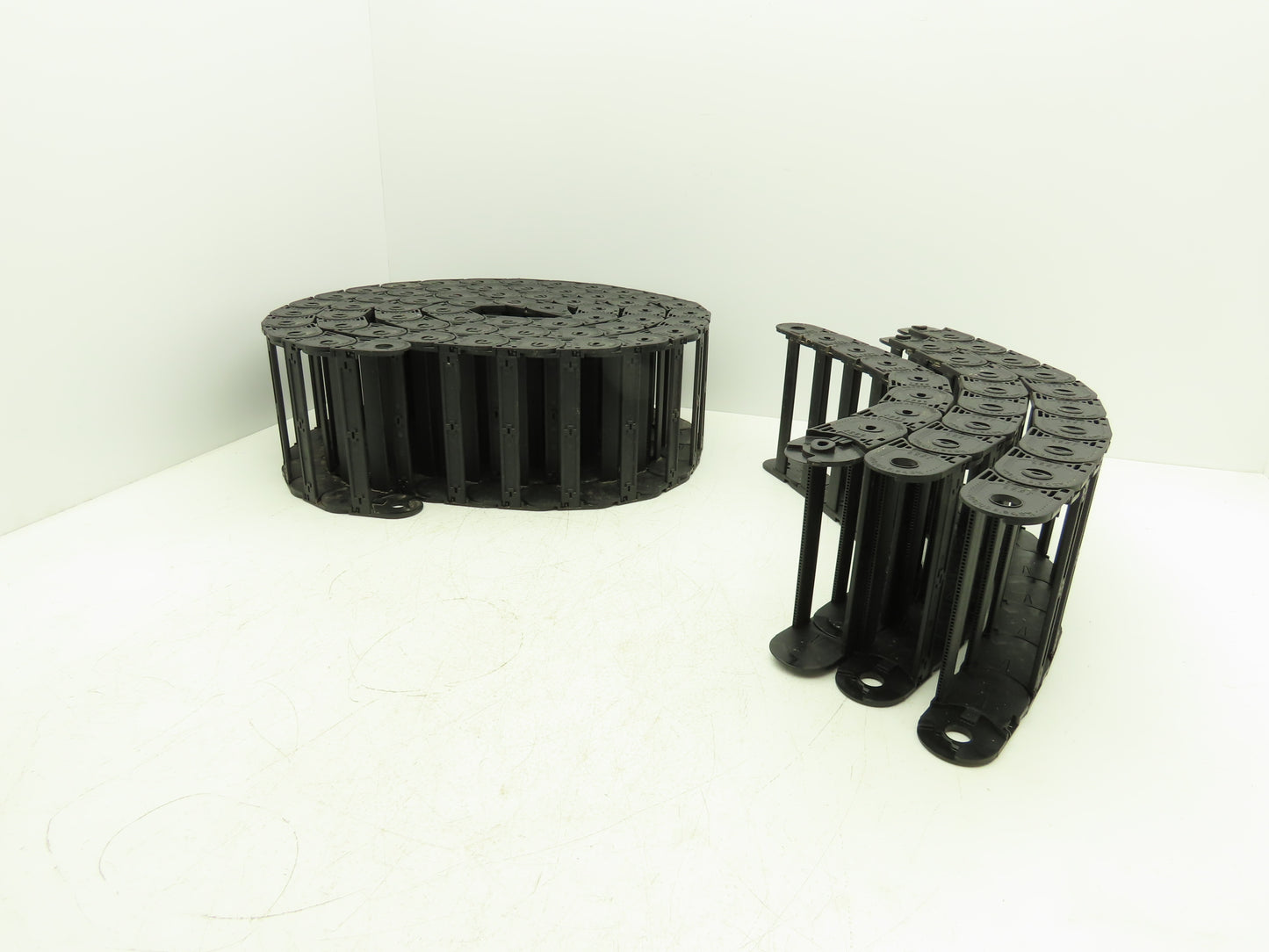 Kabelschlepp 1555.030.150-KR63 Energy Chain Cable Carrier 38x150mm ID 14' Length