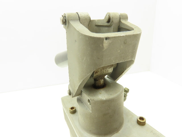 Consolidated Vacuum Corp VCS 2.25" Flanged Knife Manual Gate Valve Metal Seat