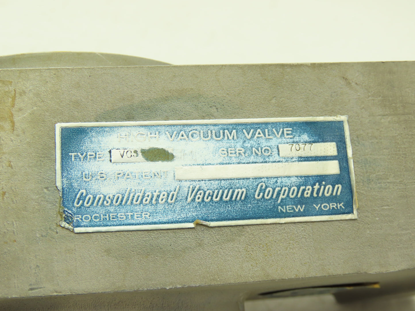 Consolidated Vacuum Corp VCS 2.25" Flanged Knife Manual Gate Valve Metal Seat