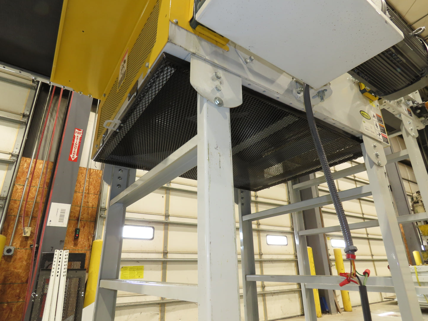 Hytrol BPC 43"x 65' Slider Bed Conveyor 41" Belt 7.5Hp 3PH Center Drive 170fpm