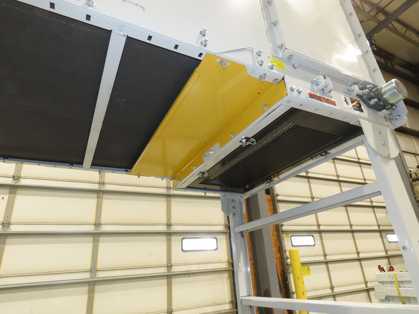 Hytrol BPC 43"x 43' Slider Bed Conveyor 41" Belt 3Hp 3PH Center Drive 60fpm