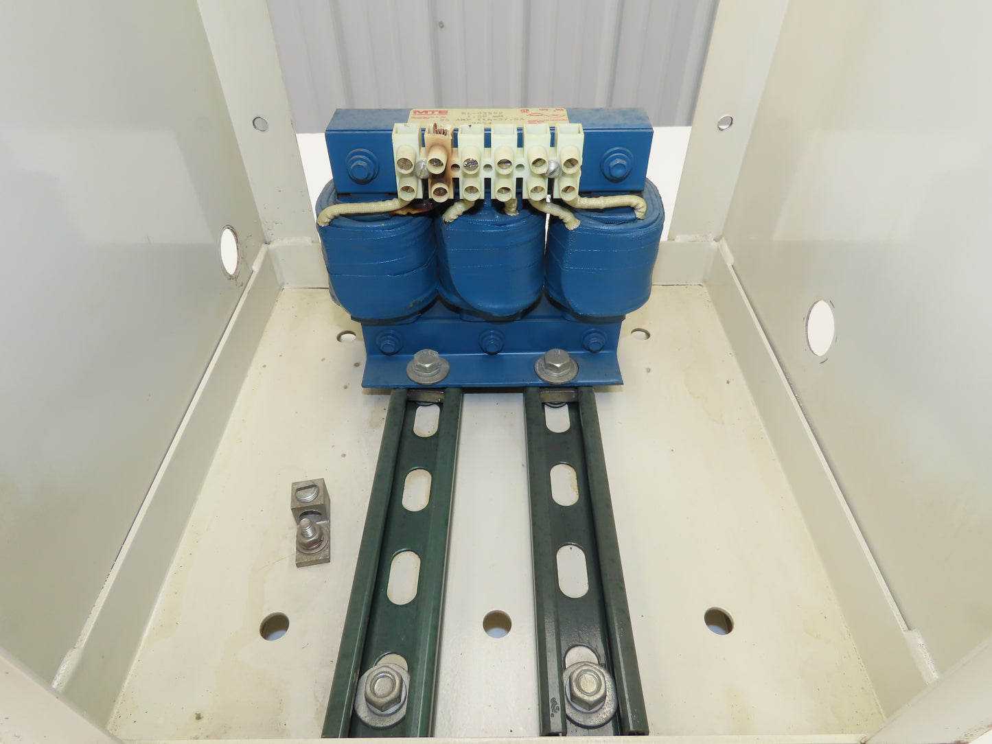 MTE RL-02512 Line Load Reactor 25 Amp