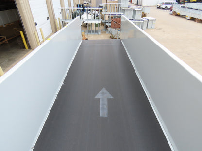 Hytrol HSSHD 43"x 47' 6" Incline Belt Conveyor 5Hp 3PH Center Drive 180fpm 102"H