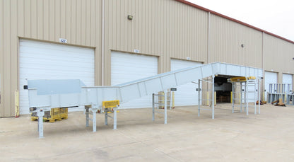 Hytrol HSSHD 43"x 47' 6" Incline Belt Conveyor 5Hp 3PH Center Drive 180fpm 102"H