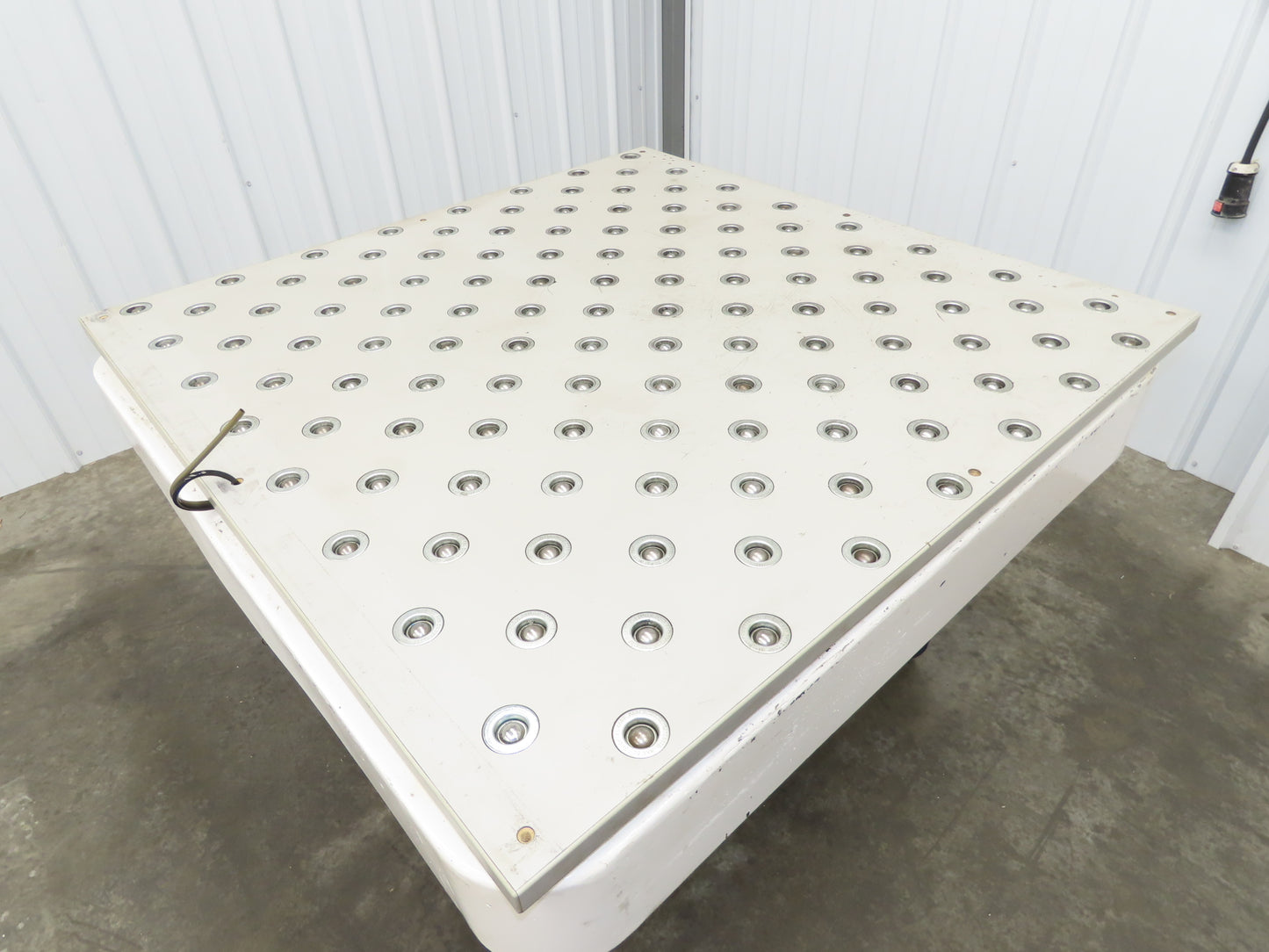 Omtec 48x48" Pneumatic Pop-Up Ball Transfer Conveyor Table 1" Roller Ball 50 PSI