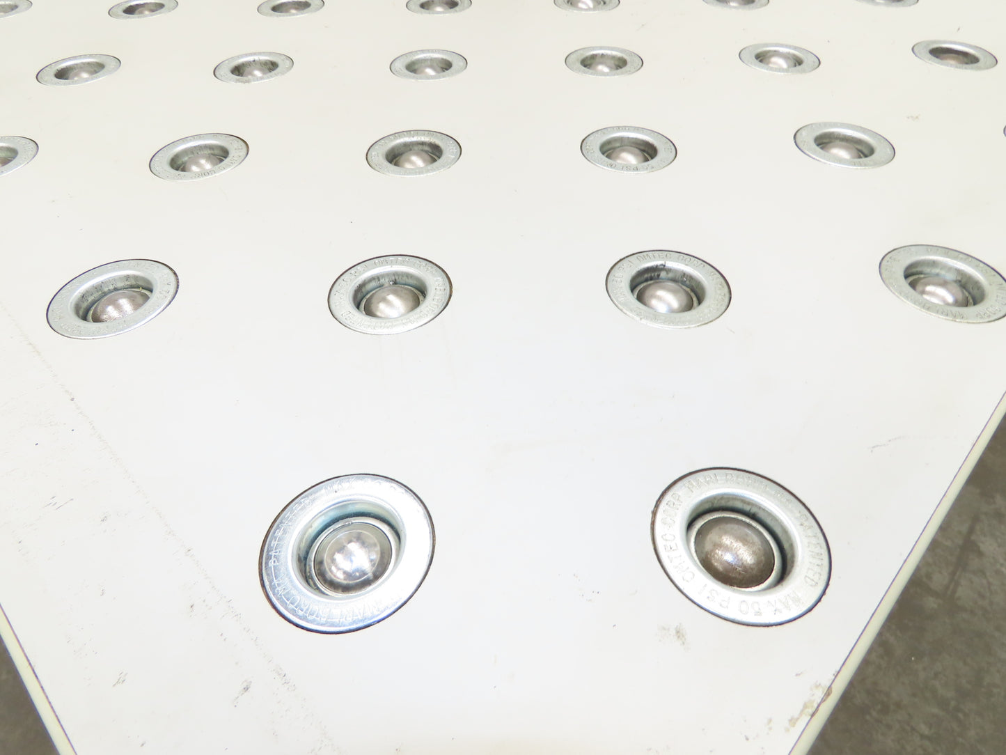 Omtec 48x48" Pneumatic Pop-Up Ball Transfer Conveyor Table 1" Roller Ball 50 PSI