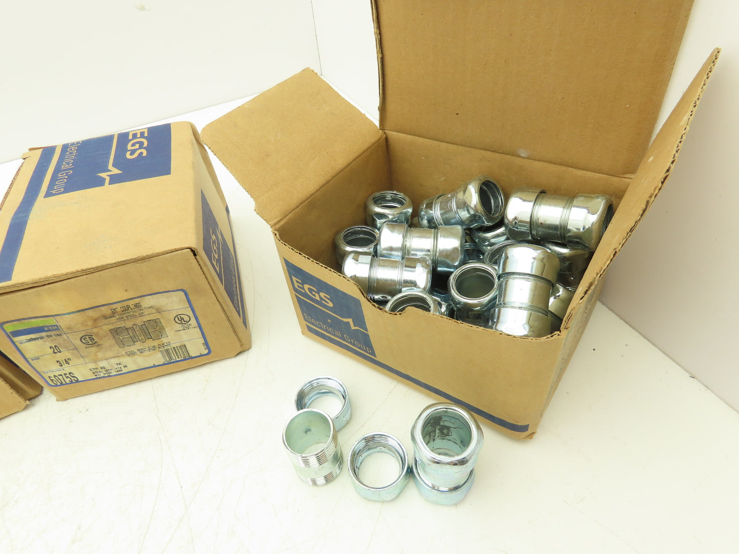 EGS Electrical Steel City 6075S EMT Compression Conduit Fitting 3/4" Lot of 100