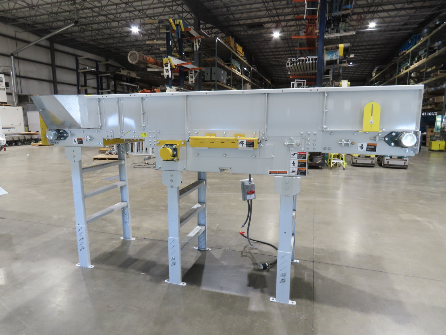 Hytrol HSS 31"x 10' 6" Slider Bed Belt Conveyor 2Hp 3PH LH Center Drive 114fpm