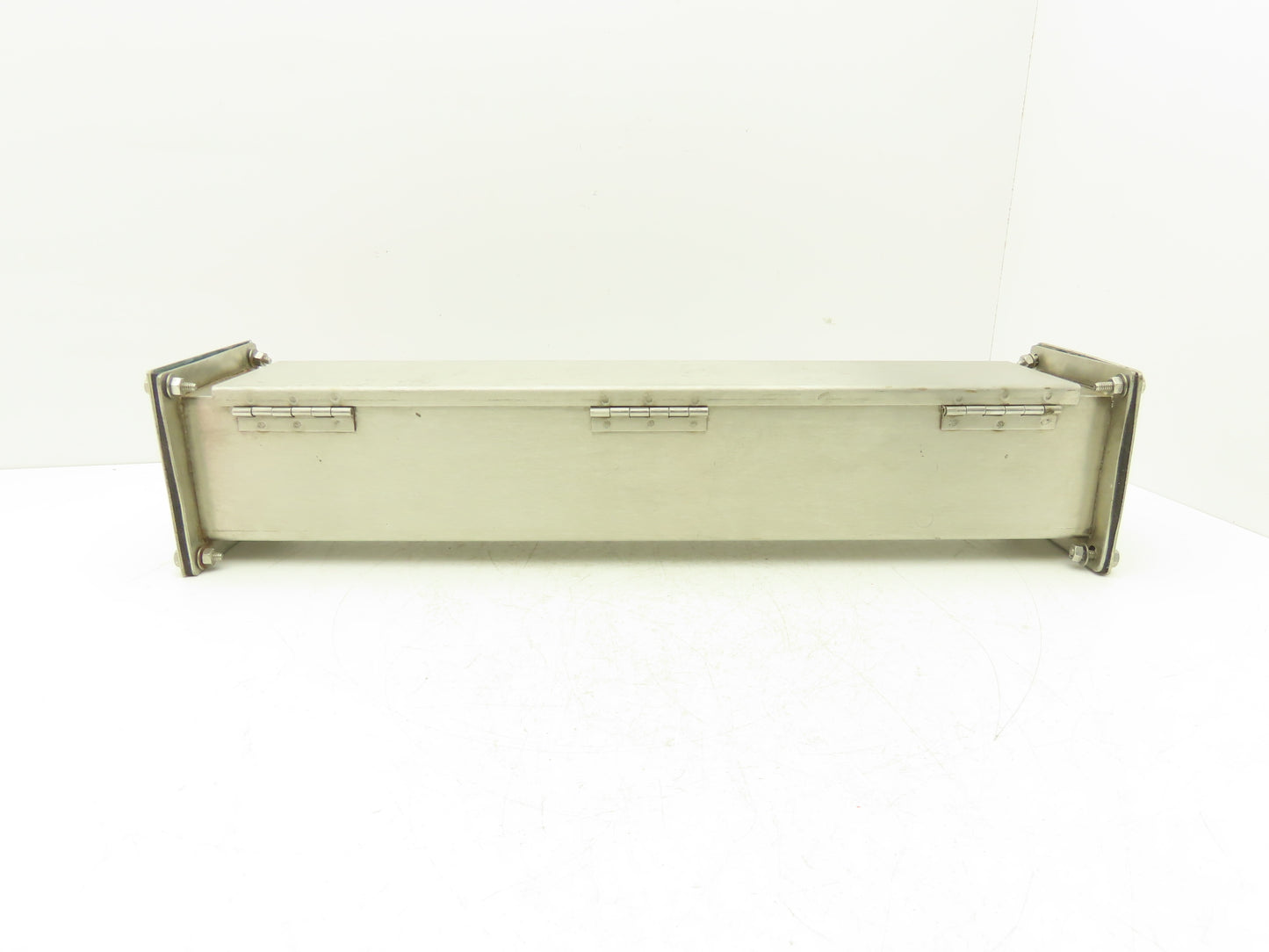 E Box S2-44P Pull Through Rain Tight Conduit Hub Stainless 2" By 2" Straight 24"