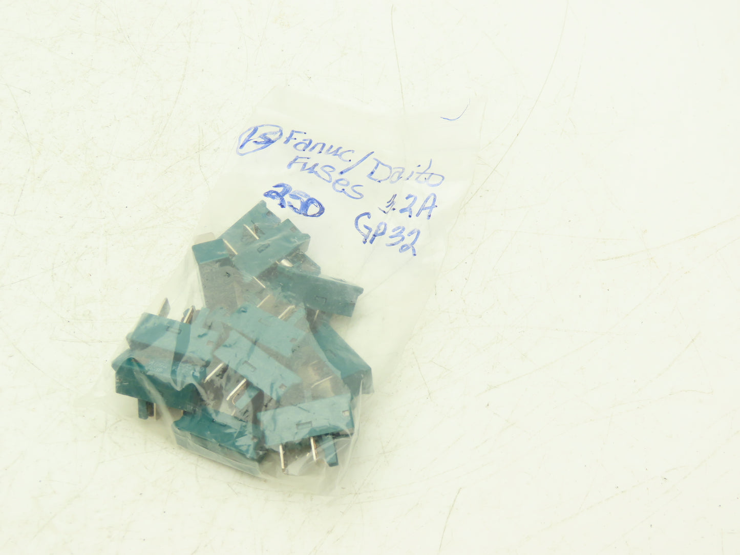 Daito GP32 Alarm Indicating Fuse Green Cartridge 3.2A 250V Lot of 15