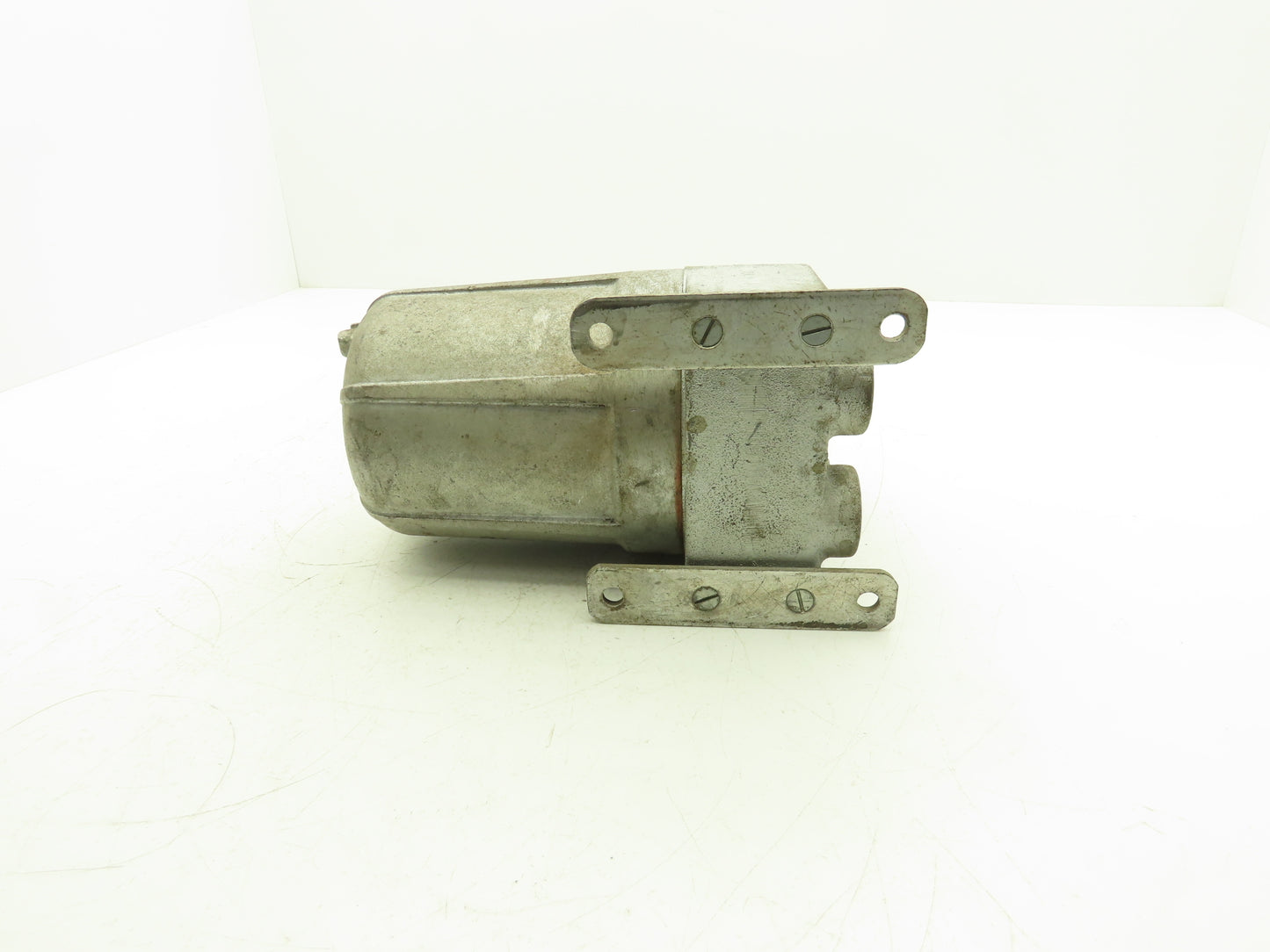 Furnas EKT4 Reversing Manual Drum Switch 3-Pole Reverse/Off/Forward 1" NPT