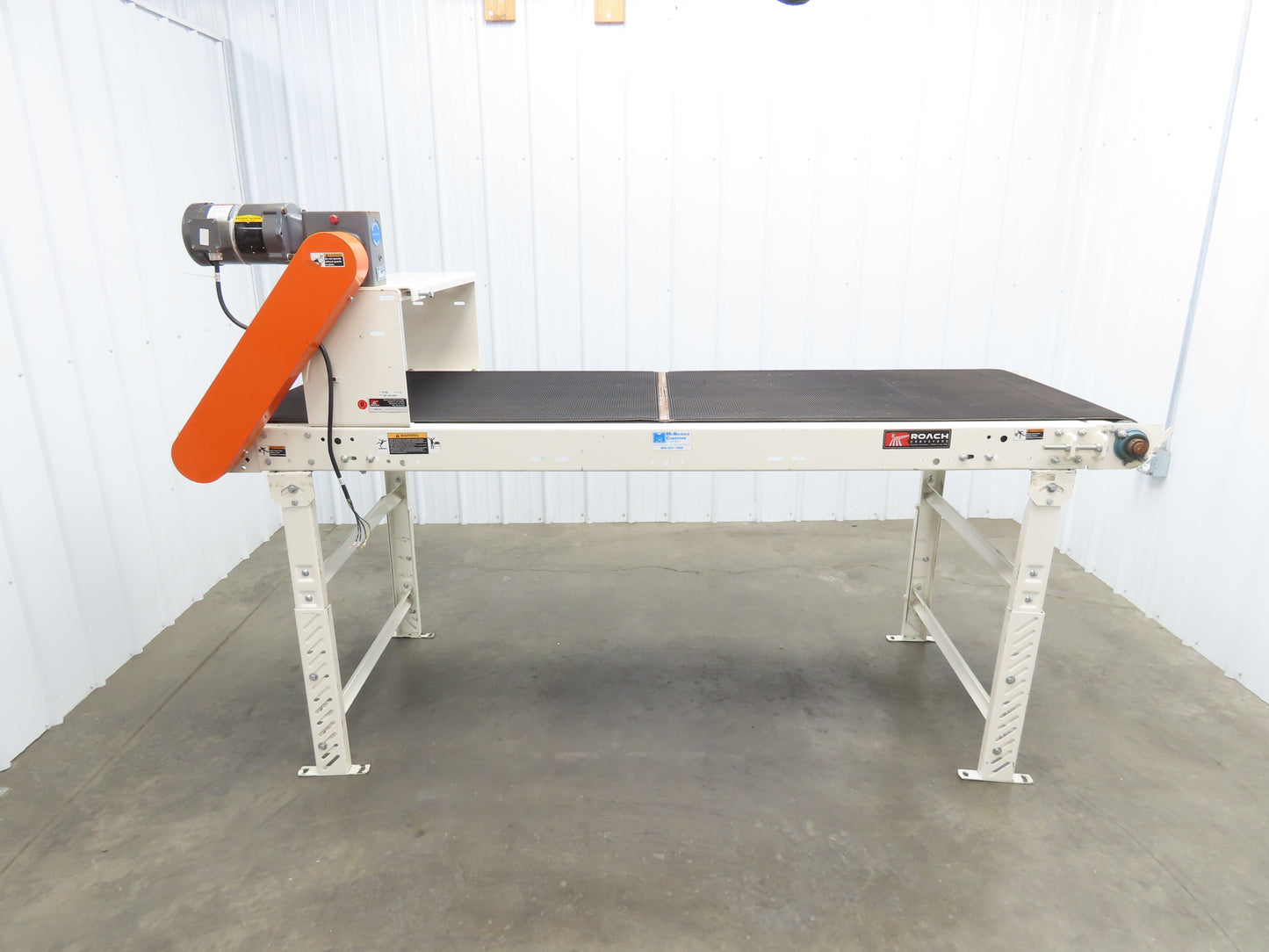 Roach 34"x 8' Slider Bed Grip Top Belt Conveyor .75Hp 3PH End Drive 40fpm