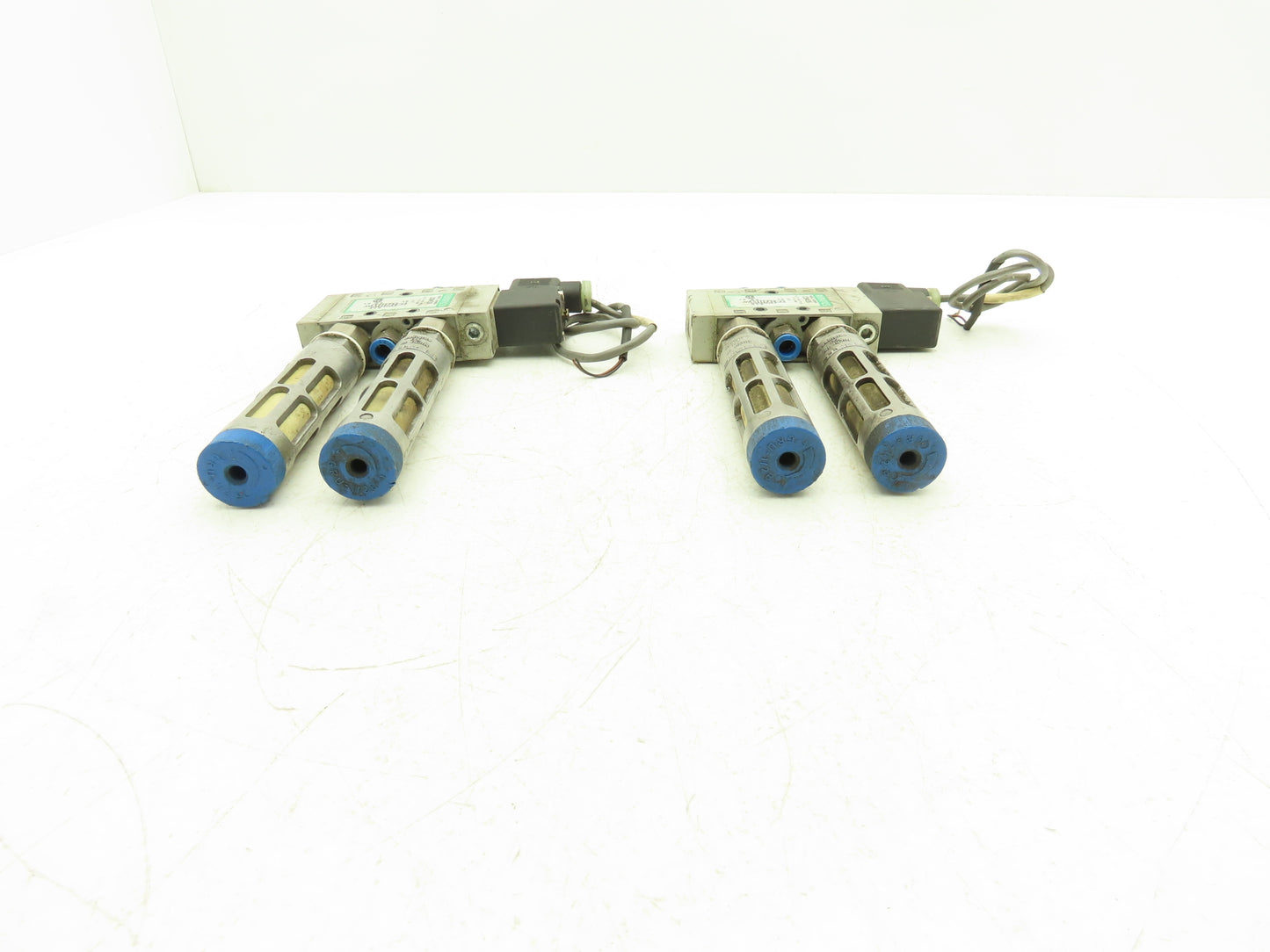 Numatics L22BA452BG Pneumatic Air Solenoid Valve 14.5-145psi 24VDC Lot of 2