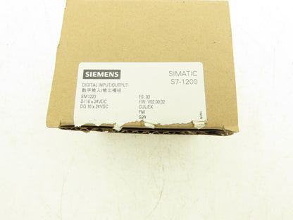 Siemens 6ES7 223-1BL32-0XB0 S7-1200 Digital Input/Output Module