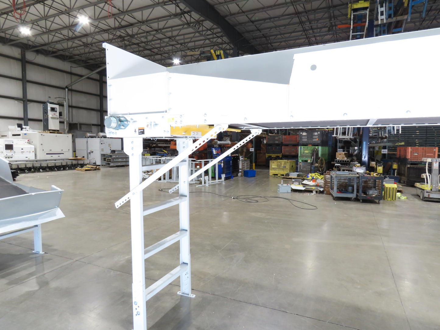 Hytrol HSS 31"x 18' Slider Bed Conveyor 30" Belt 2Hp 3PH Center Drive 114fpm