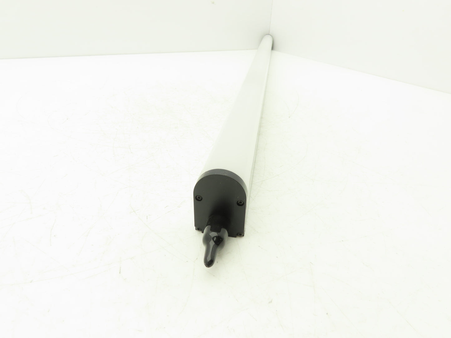 Banner WLB32C850PBQ WLB32 Work Light Bar Switched Hi/Low/Off 850mm 12-30VDC