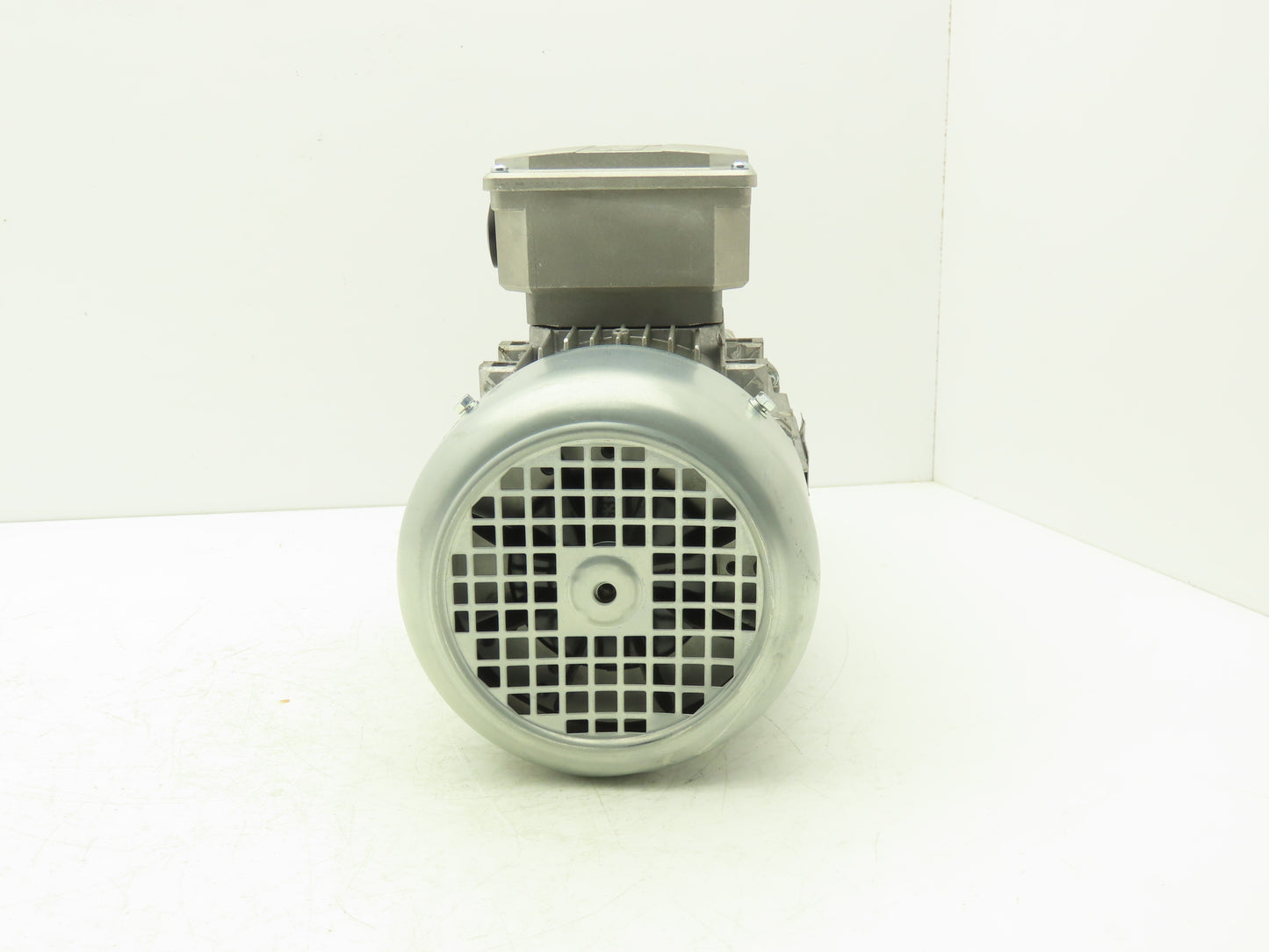 Lenze M55AP080M045E00UT Gearmotor 10.4 Ratio .75kw 230/460V 168rpm Hollow Shaft