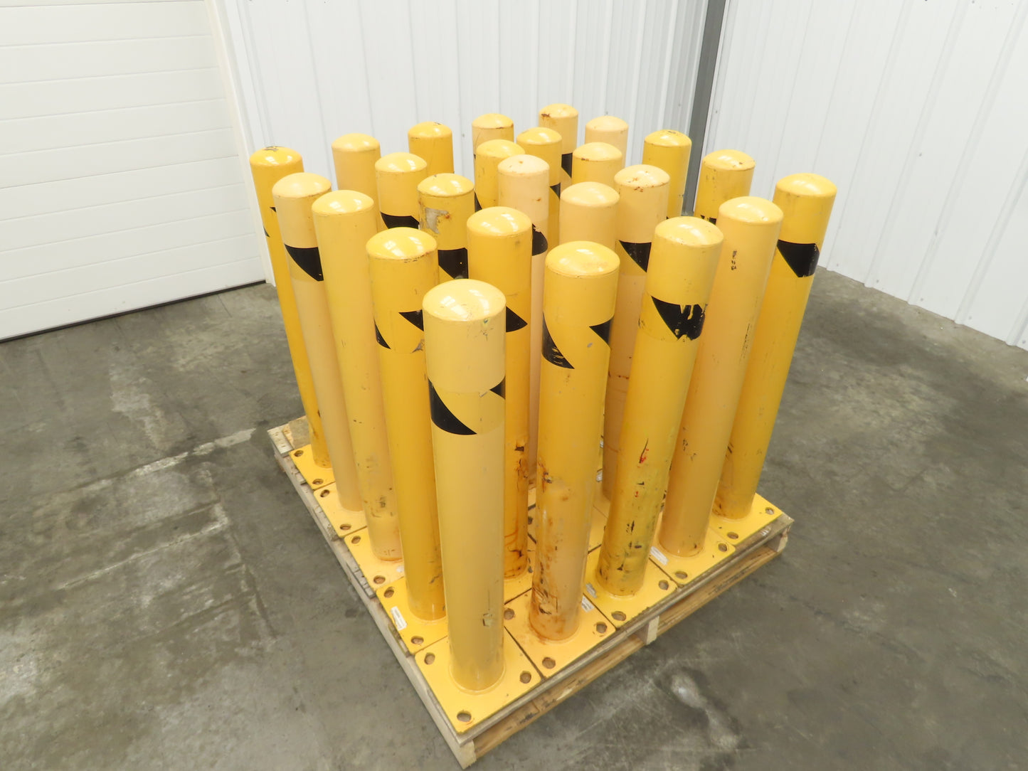 Global WB337327R Steel Safety Bollard Post Yellow 4.5"x 36" Lot of 25
